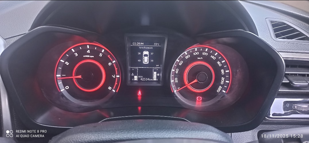 Used 2022 Mahindra XUV300 Used 2022 Mahindra XUV300