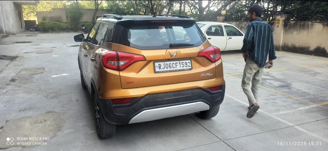 Used 2022 Mahindra XUV300 Used 2022 Mahindra XUV300