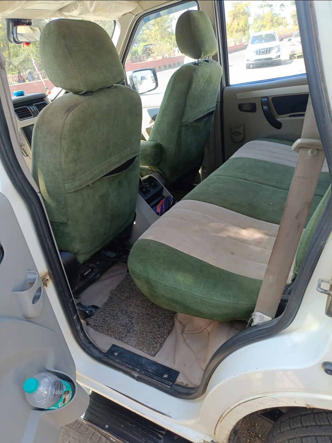 Scorpio image 8 Scorpio image 8