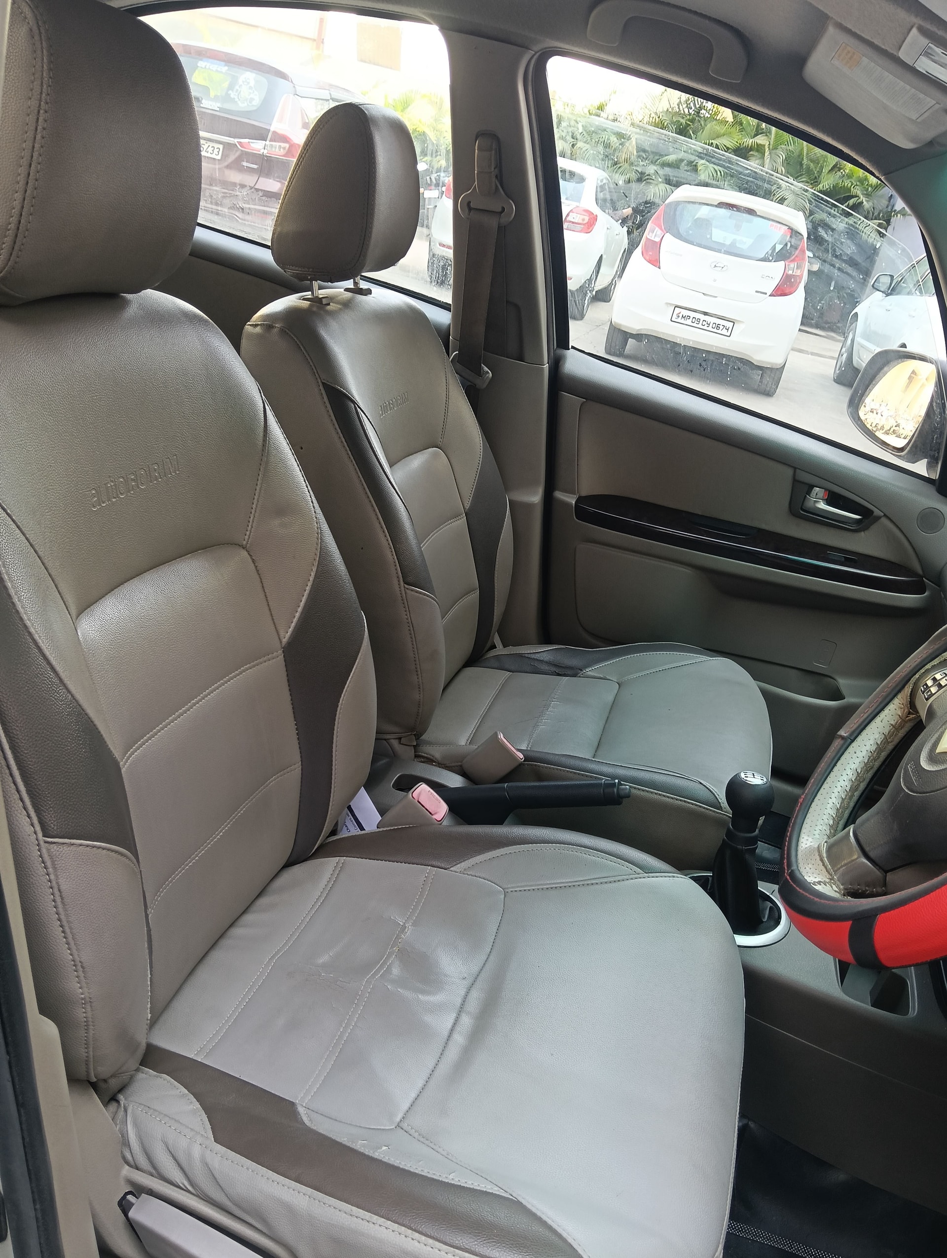 Used 2013 Maruti Suzuki SX4 Used 2013 Maruti Suzuki SX4