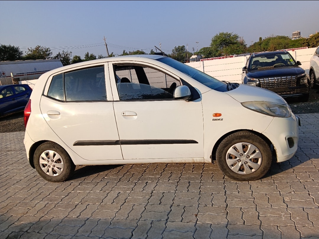 i10 image 6 i10 image 6