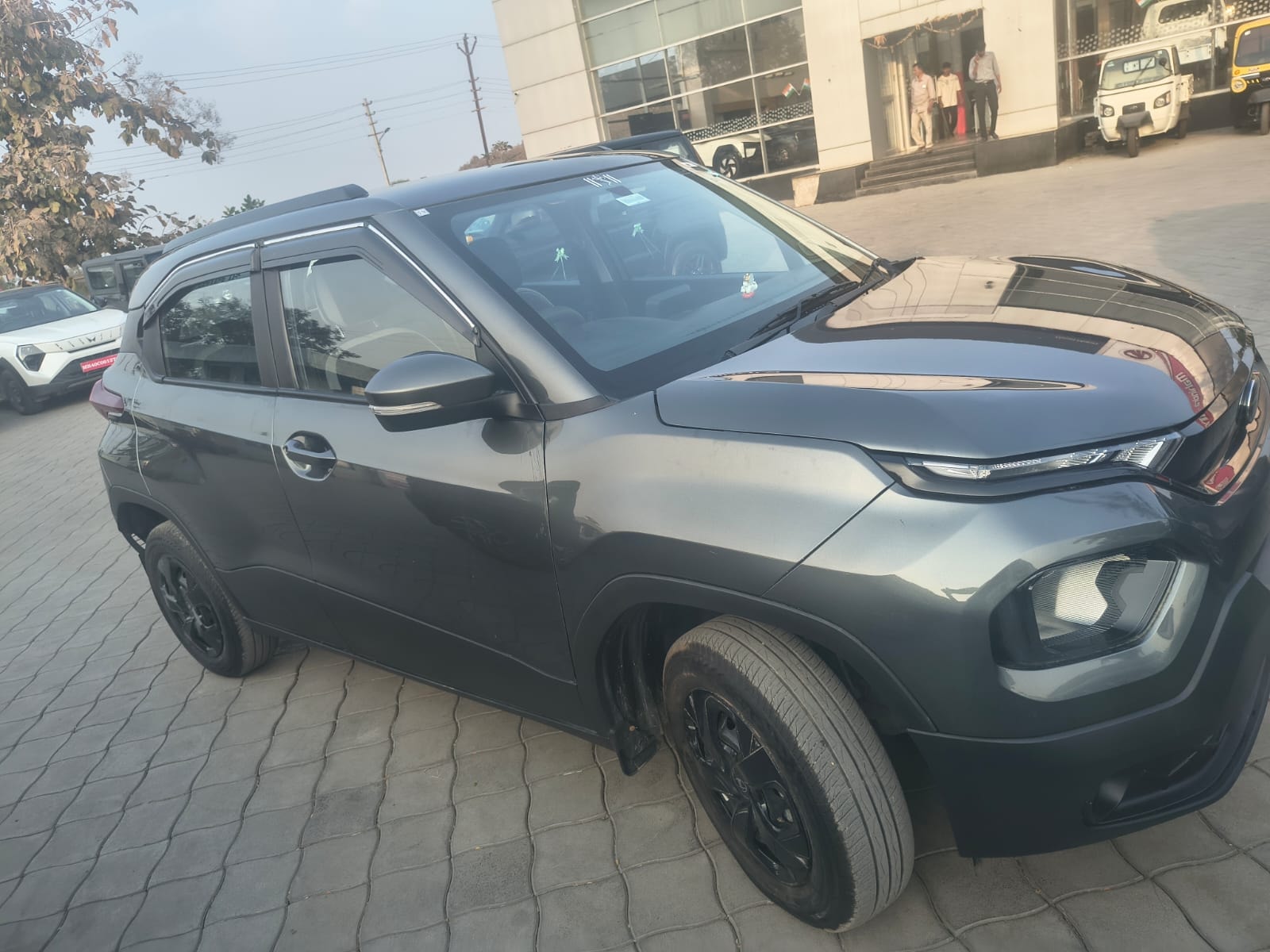 Punch image 4 Punch image 4