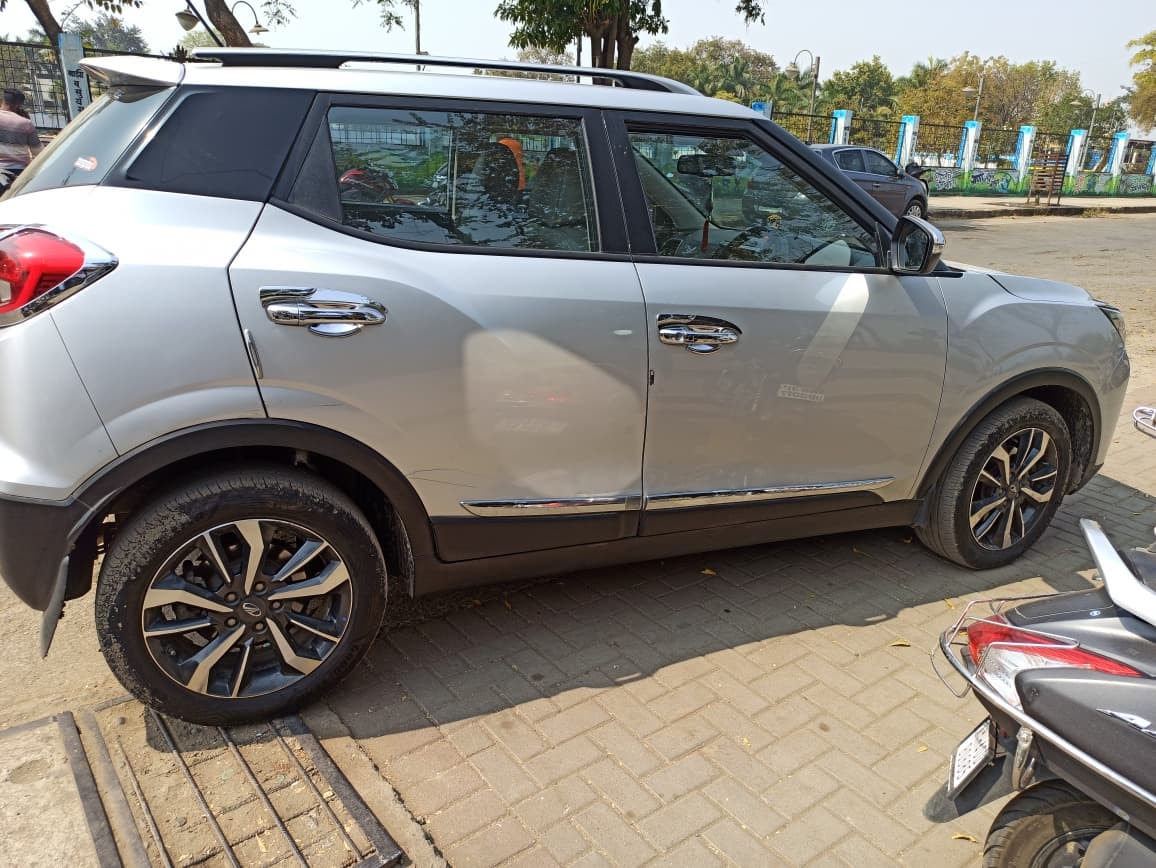 XUV300 image 4 XUV300 image 4