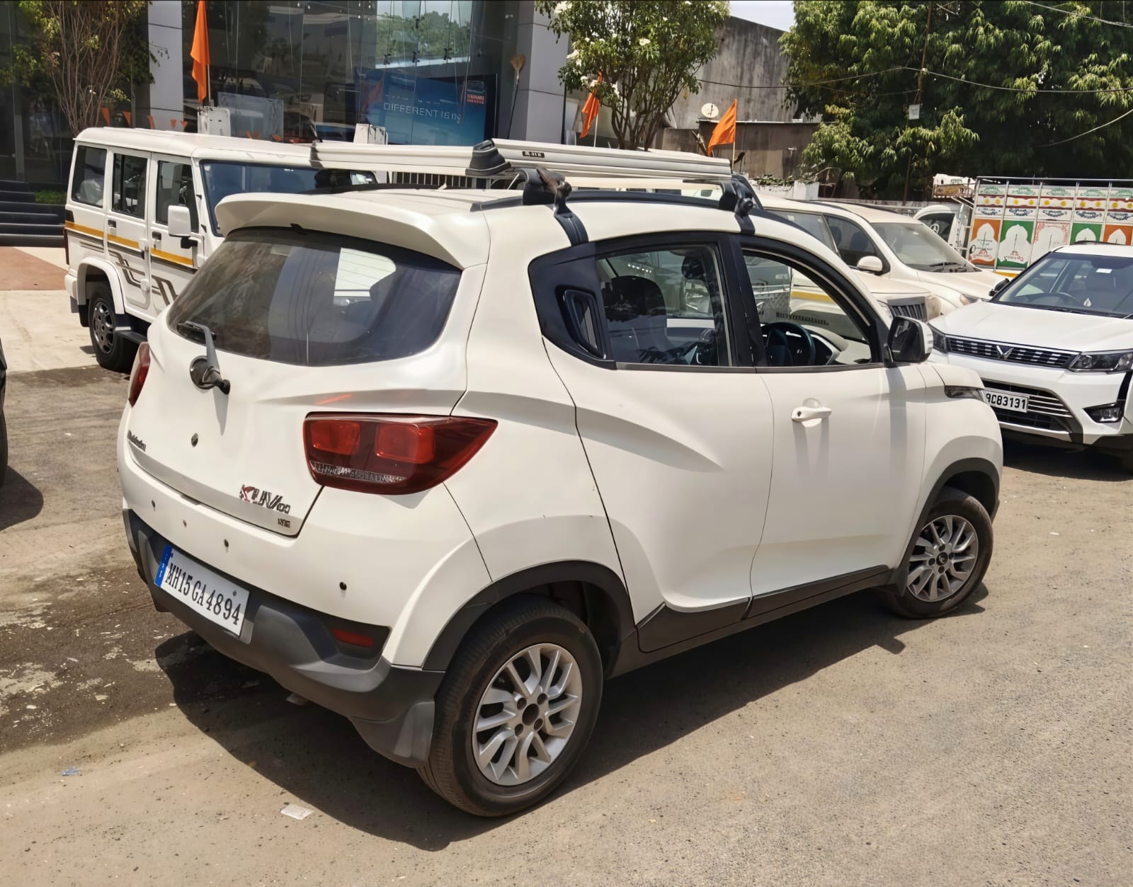 Used 2017 Mahindra KUV100 Used 2017 Mahindra KUV100