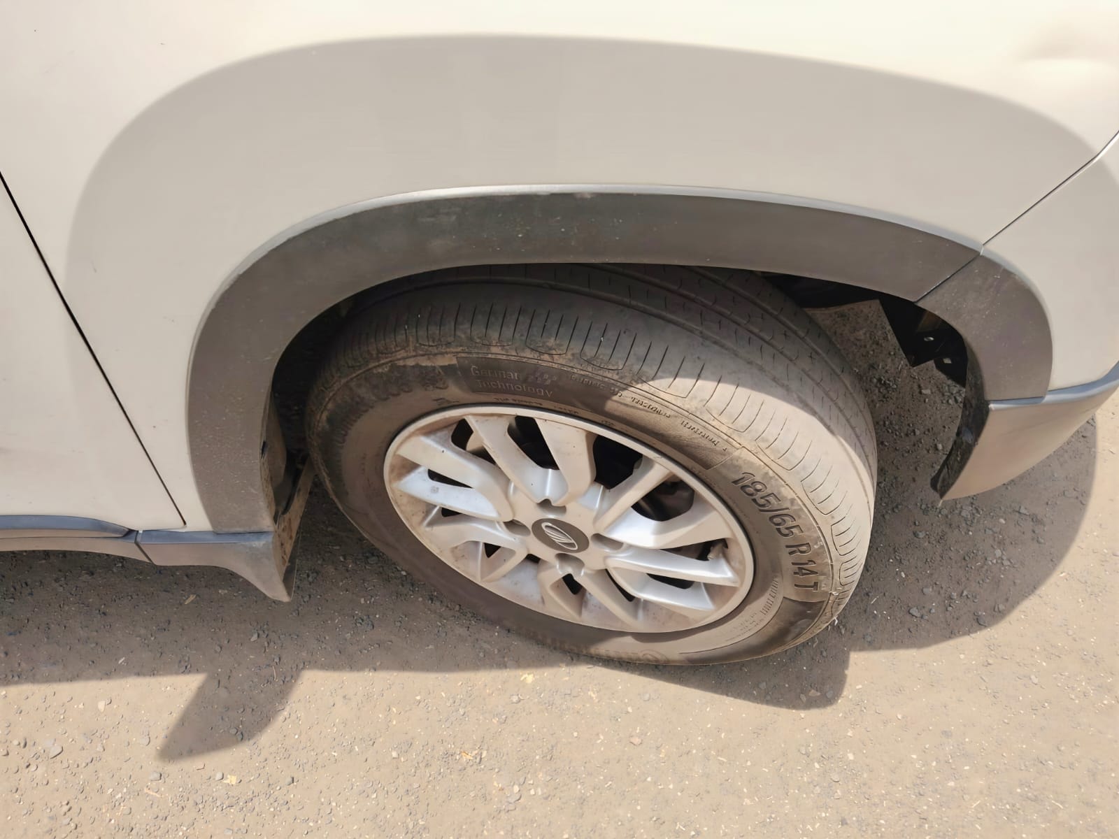 Used 2017 Mahindra KUV100 Used 2017 Mahindra KUV100