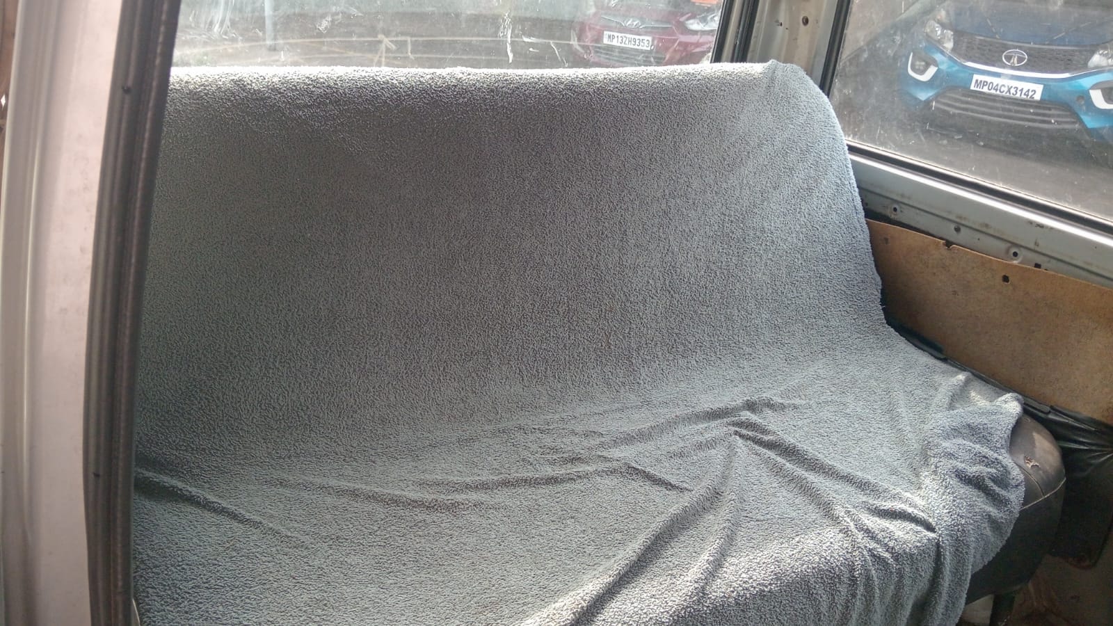 Used 2011 Maruti Suzuki Omni Used 2011 Maruti Suzuki Omni