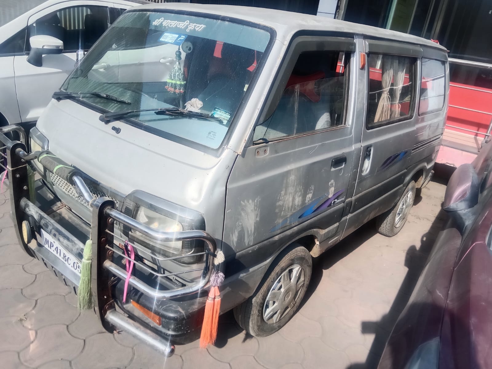 Used 2011 Maruti Suzuki Omni Used 2011 Maruti Suzuki Omni