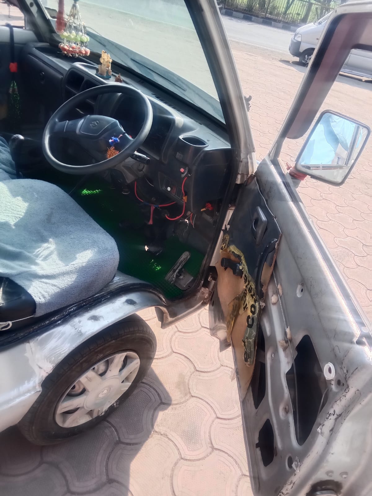 Used 2011 Maruti Suzuki Omni Used 2011 Maruti Suzuki Omni