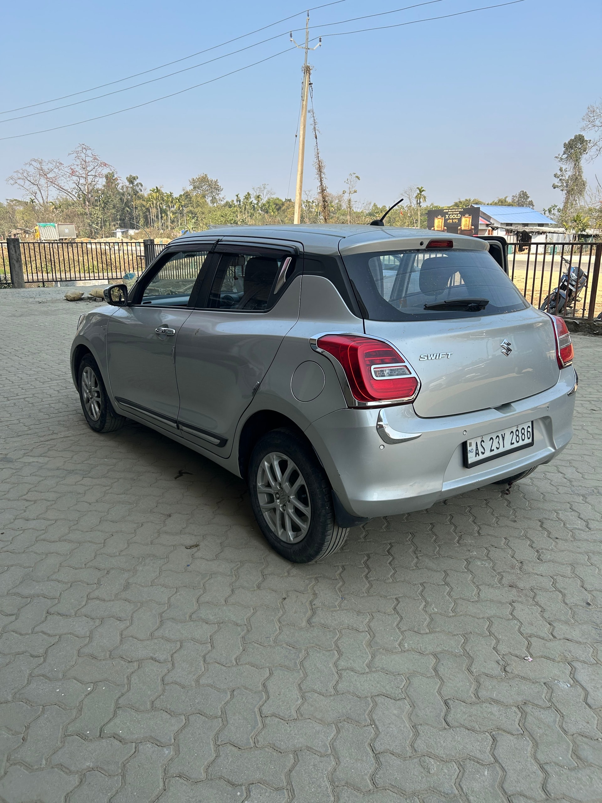 Swift image 3 Swift image 3