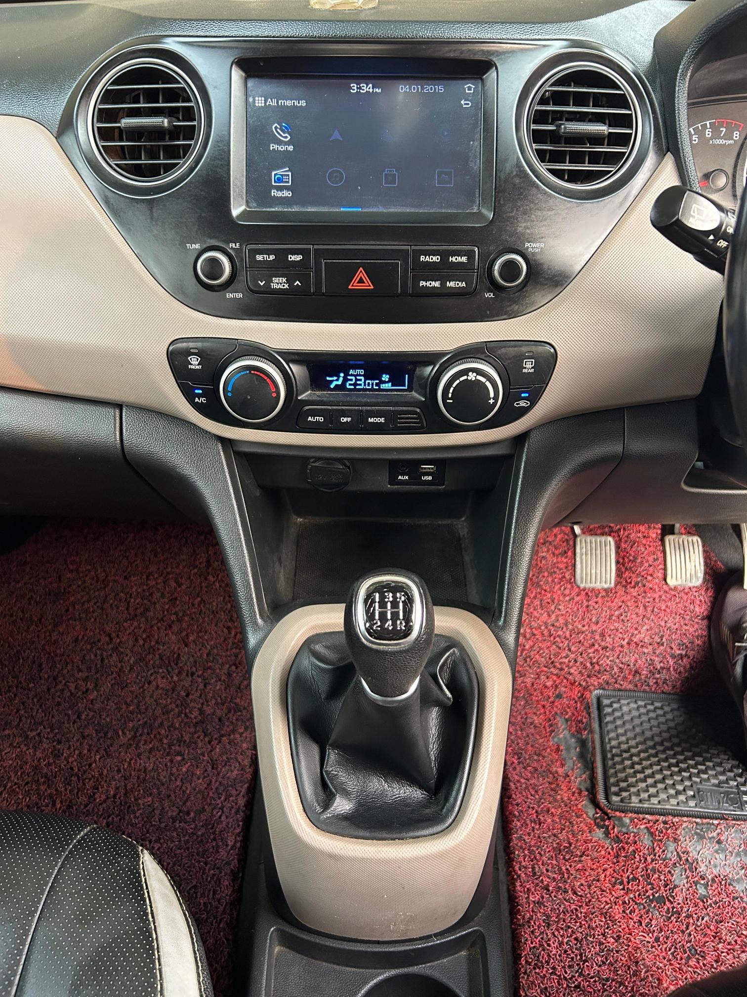 Grand i10 image 7 Grand i10 image 7