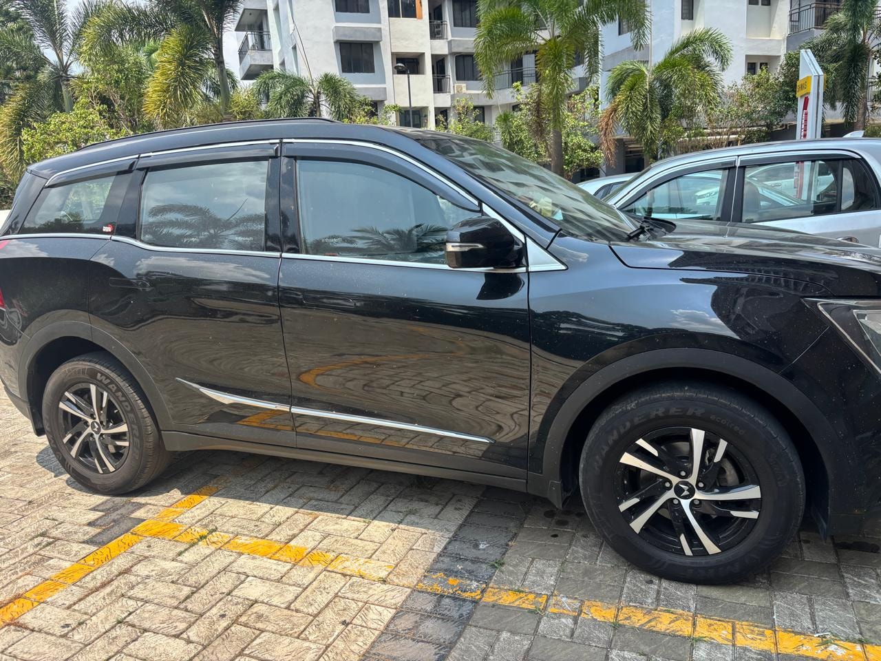 Used 2024 Mahindra XUV700 Used 2024 Mahindra XUV700