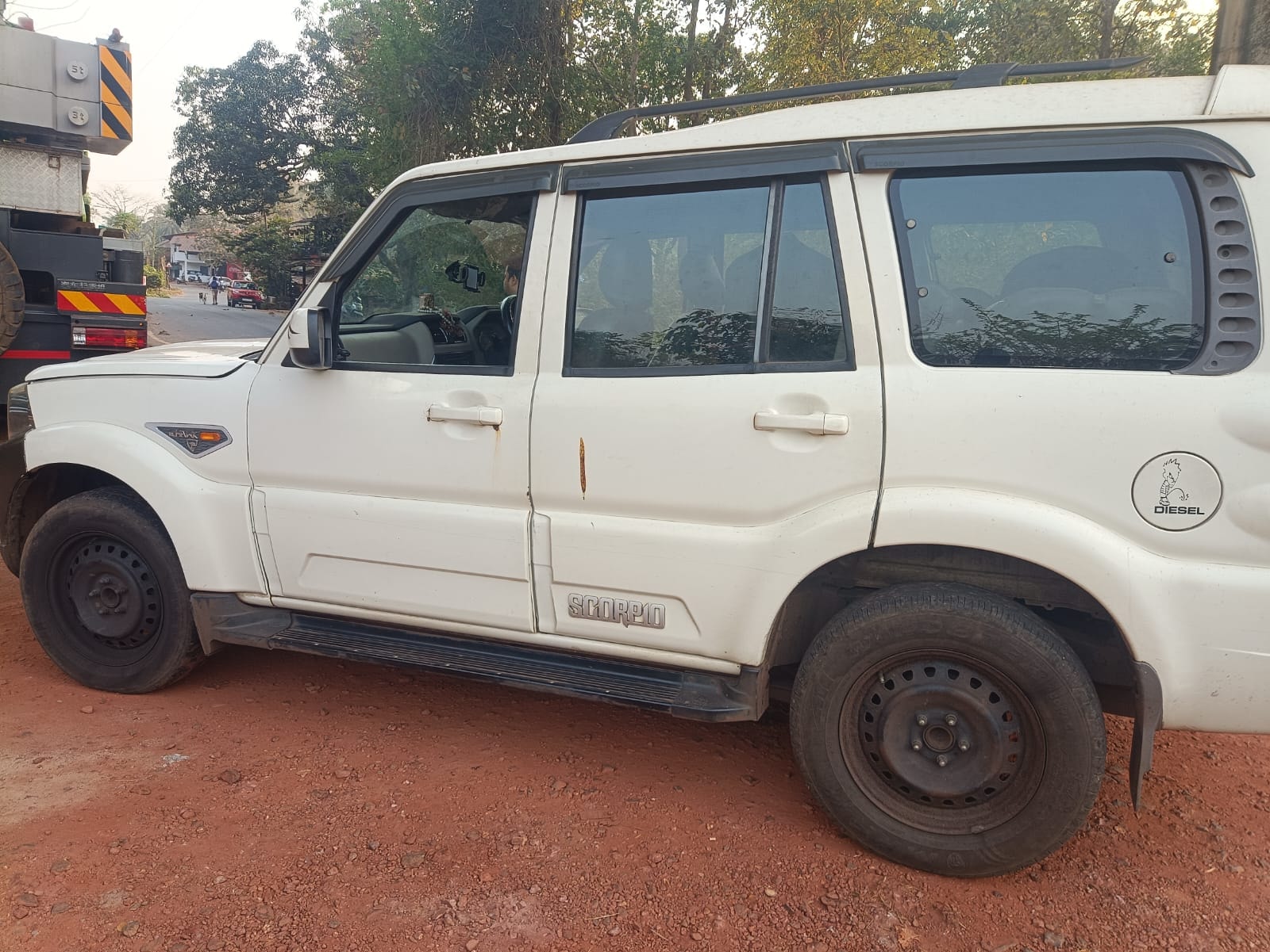 Used 2015 Mahindra Scorpio Used 2015 Mahindra Scorpio