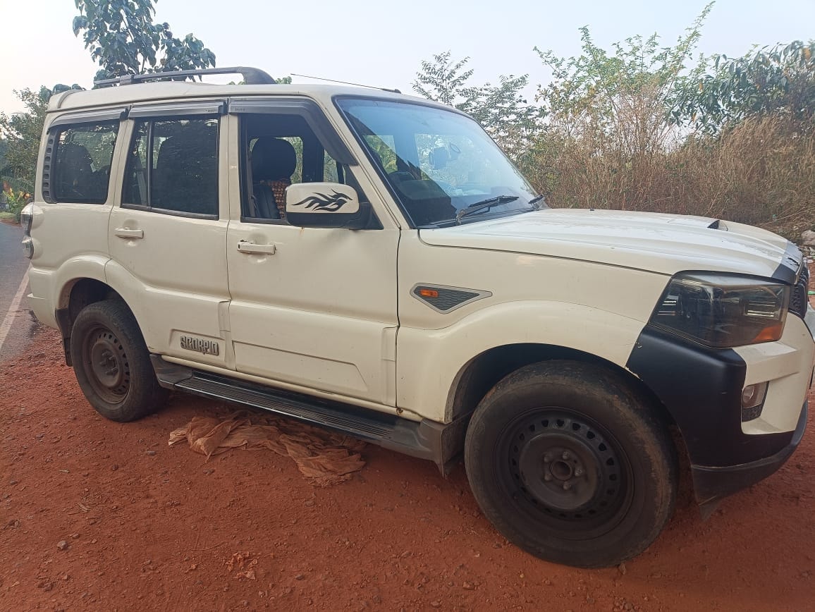 Used 2015 Mahindra Scorpio Used 2015 Mahindra Scorpio