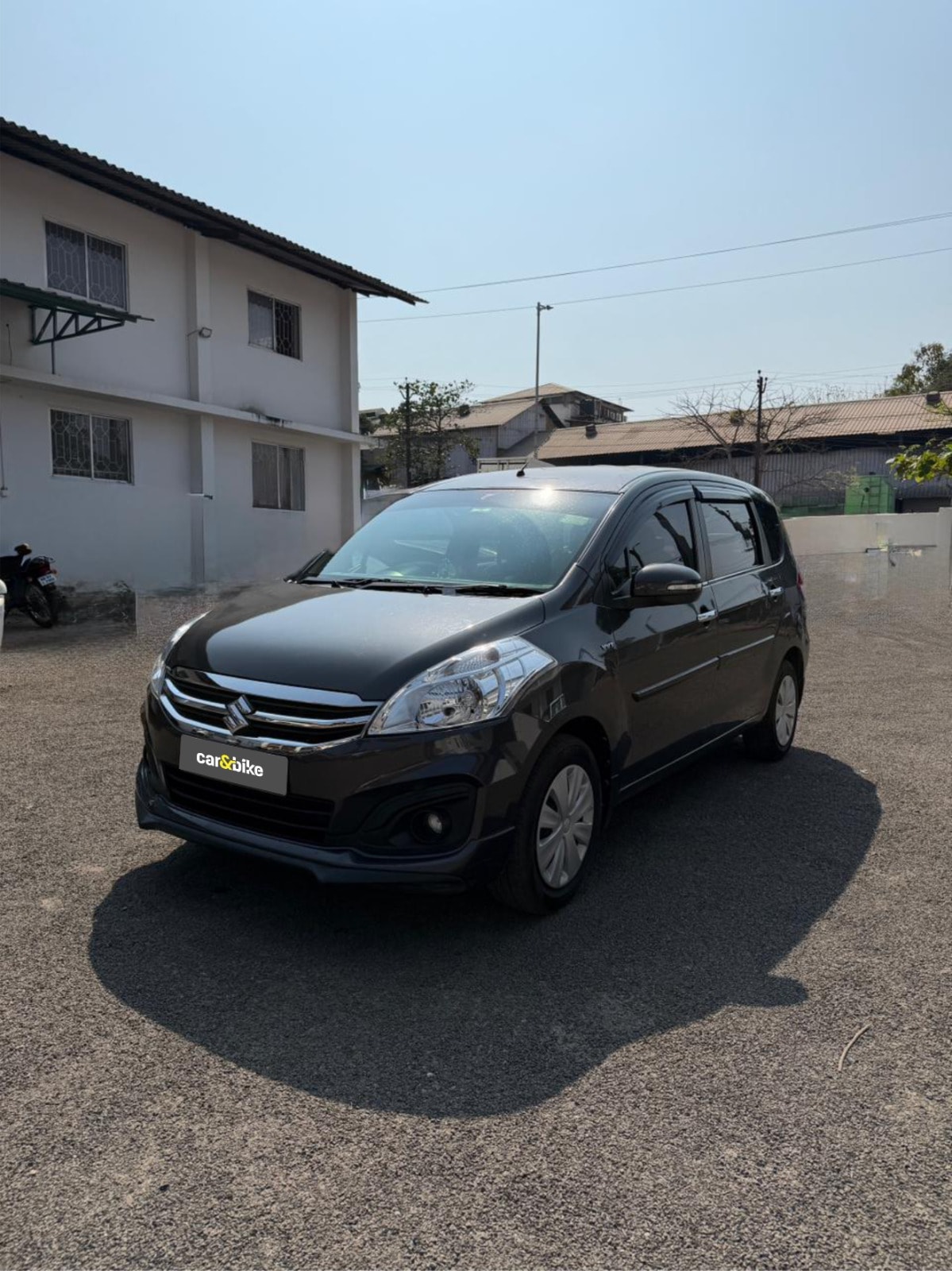 Ertiga image 1 Ertiga image 1