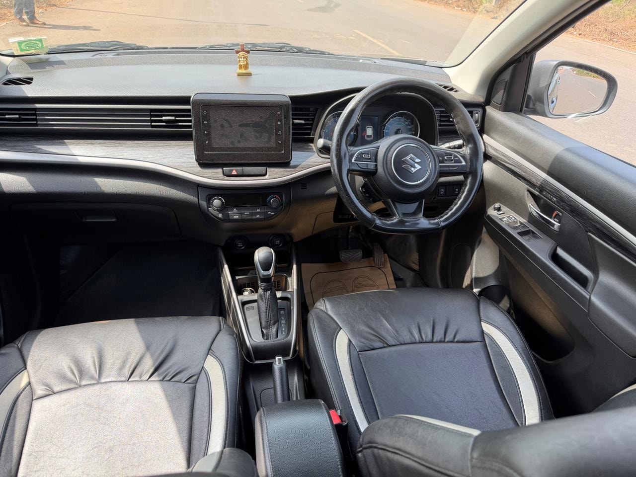 XL6 image 14 XL6 image 14