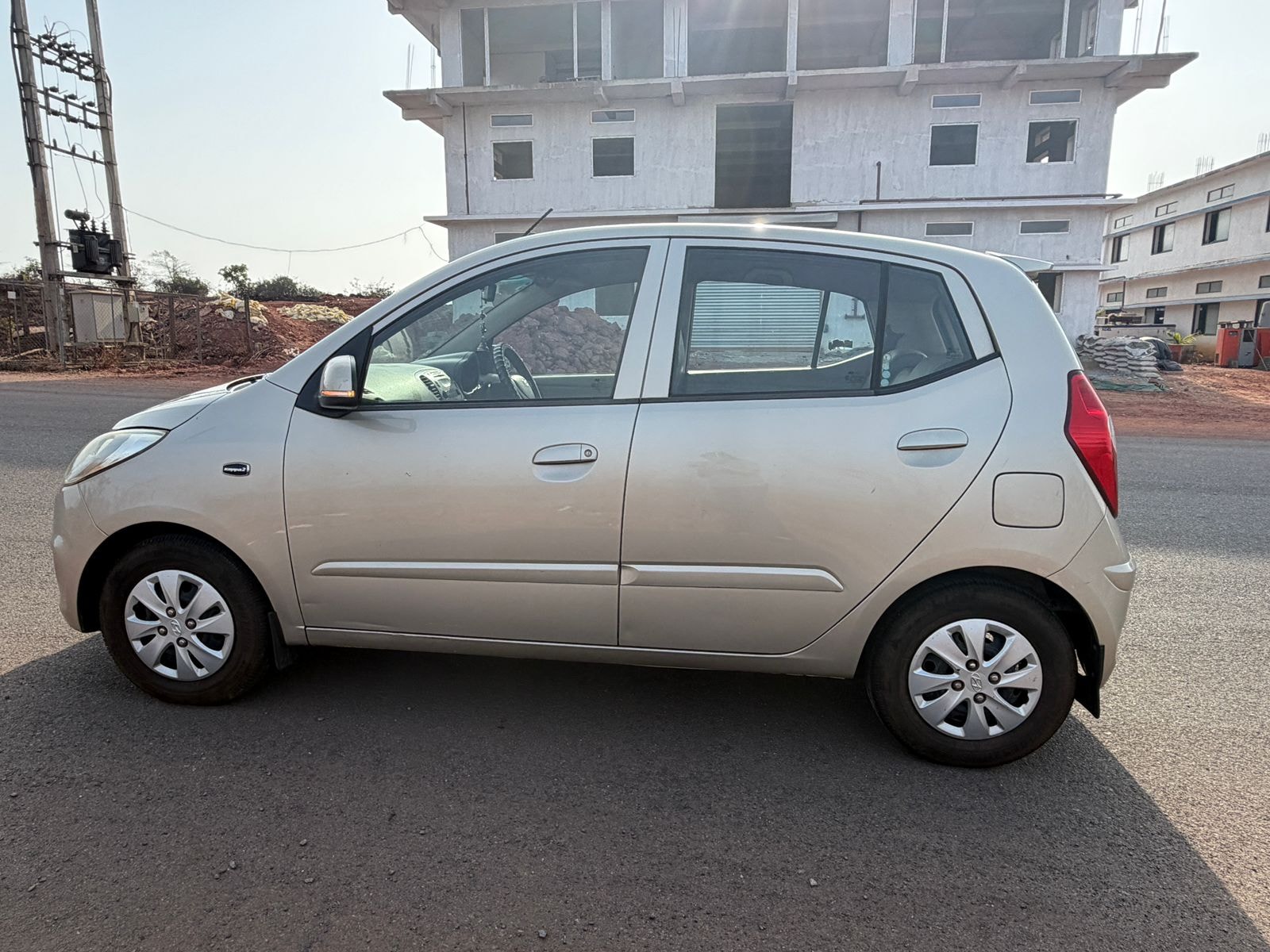 i10 image 2 i10 image 2