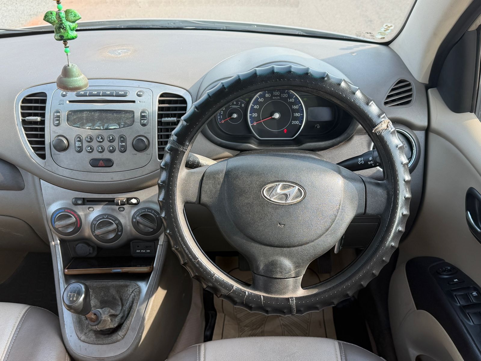 i10 image 10 i10 image 10