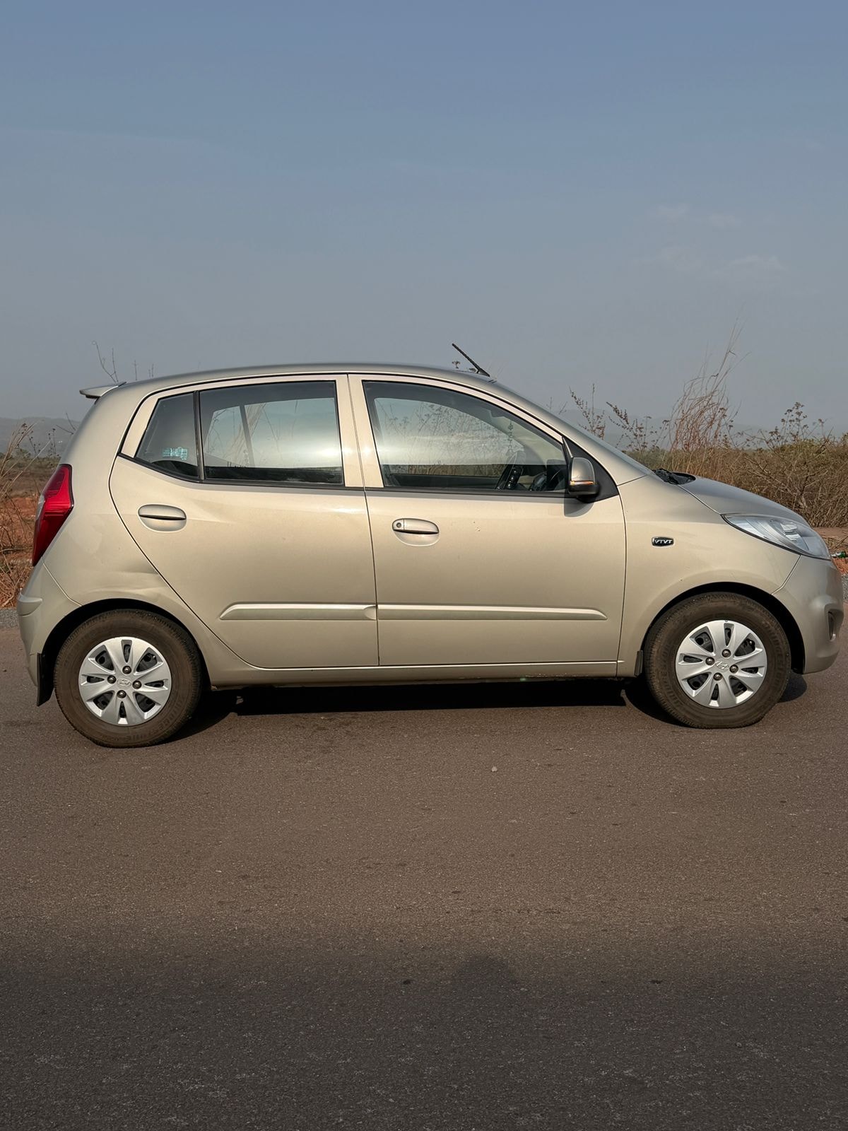 i10 image 6 i10 image 6