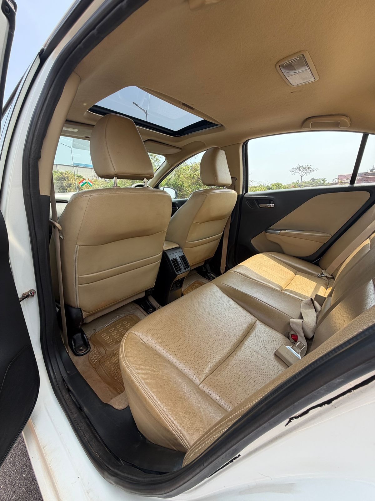 City image 16 City image 16