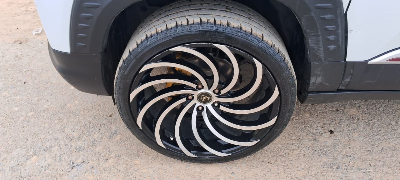 Used 2024 Maruti Suzuki Brezza Used 2024 Maruti Suzuki Brezza