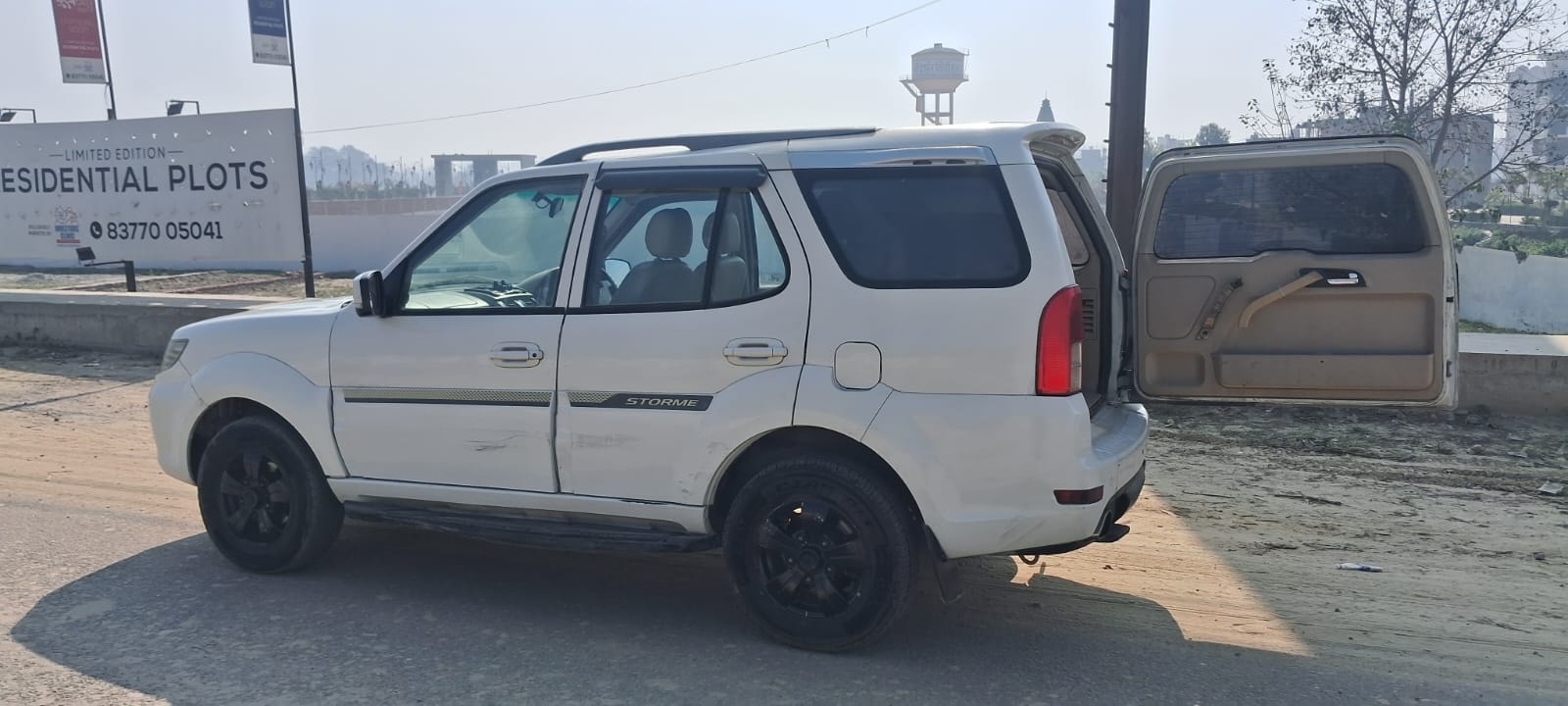 Safari image 2 Safari image 2