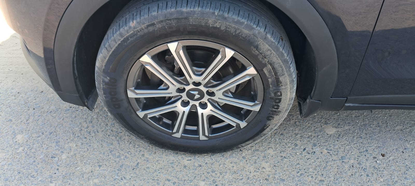 XUV700 image 8 XUV700 image 8