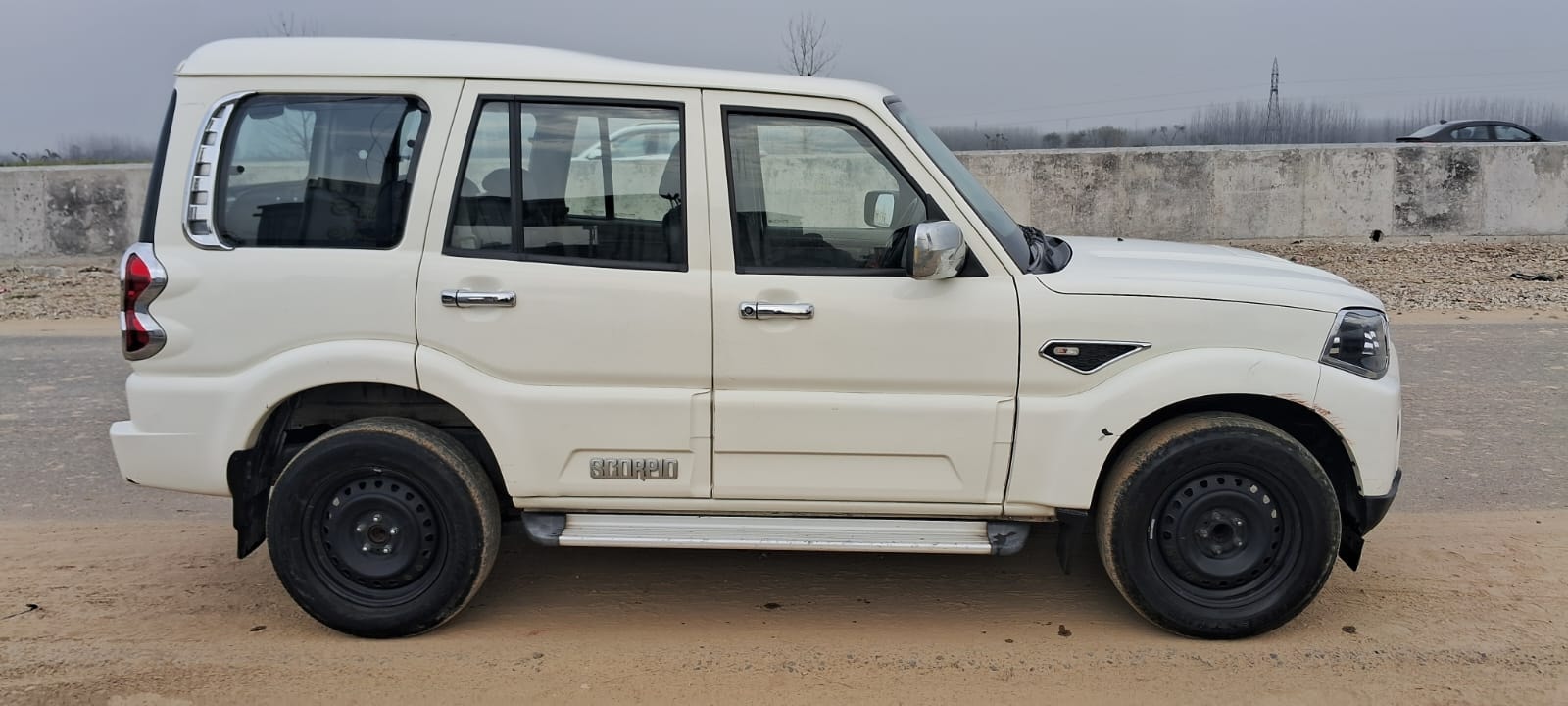 Scorpio image 6 Scorpio image 6