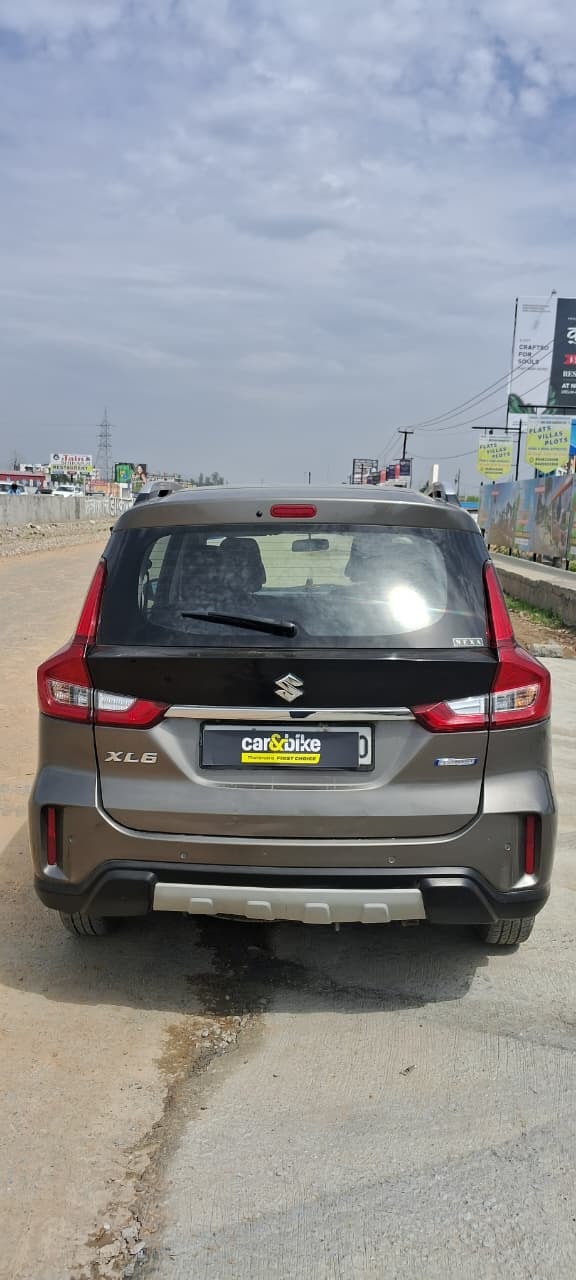 XL6 image 4 XL6 image 4