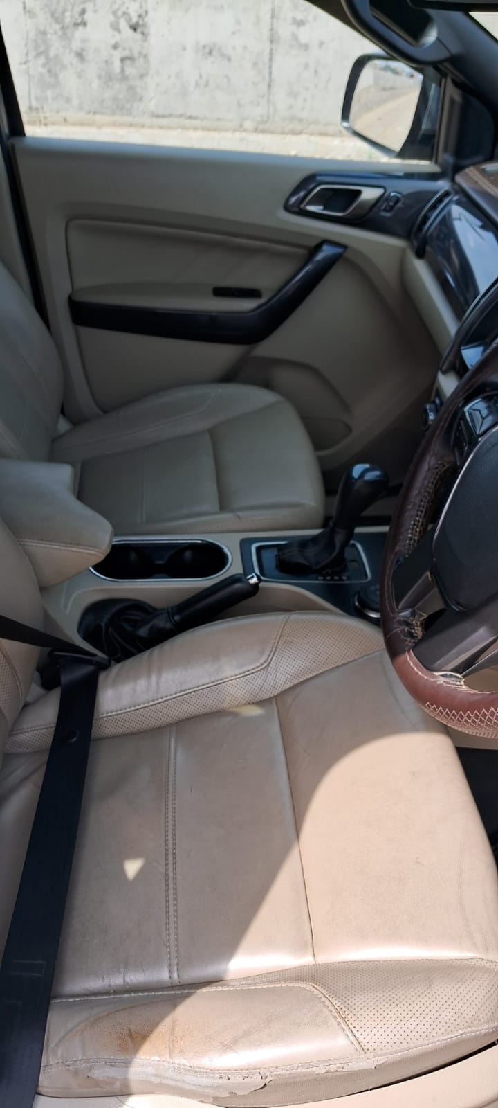 Endeavour image 14 Endeavour image 14