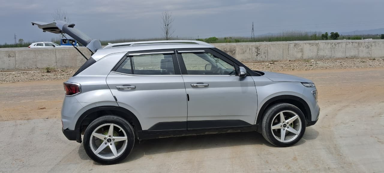 Venue image 6 Venue image 6