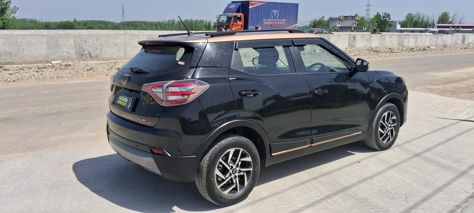 Used 2023 Mahindra XUV400 Used 2023 Mahindra XUV400