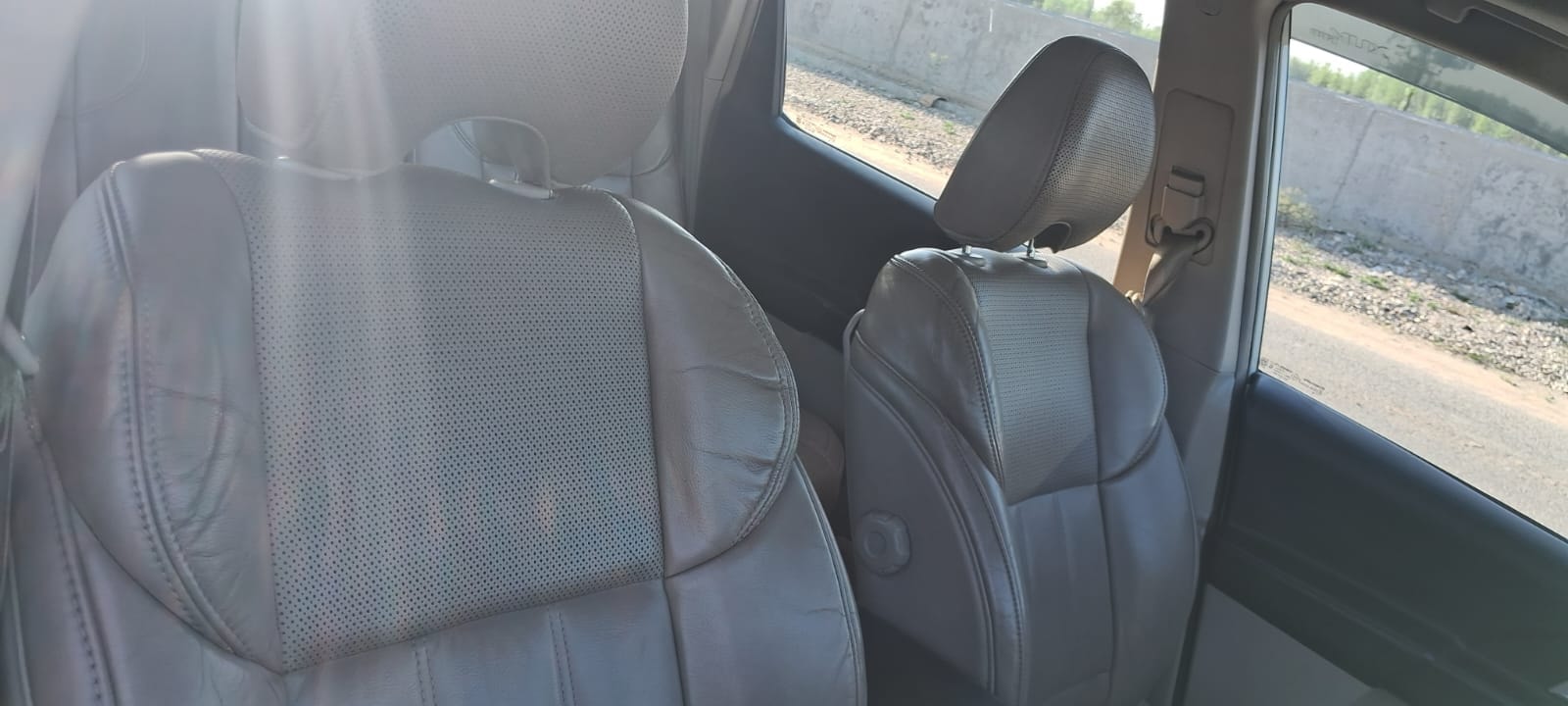 XUV500 image 12 XUV500 image 12