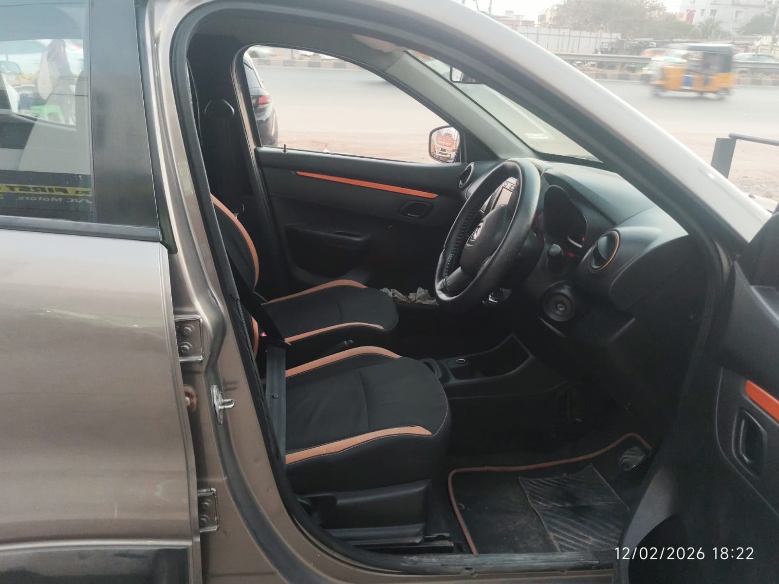 Kwid image 4 Kwid image 4