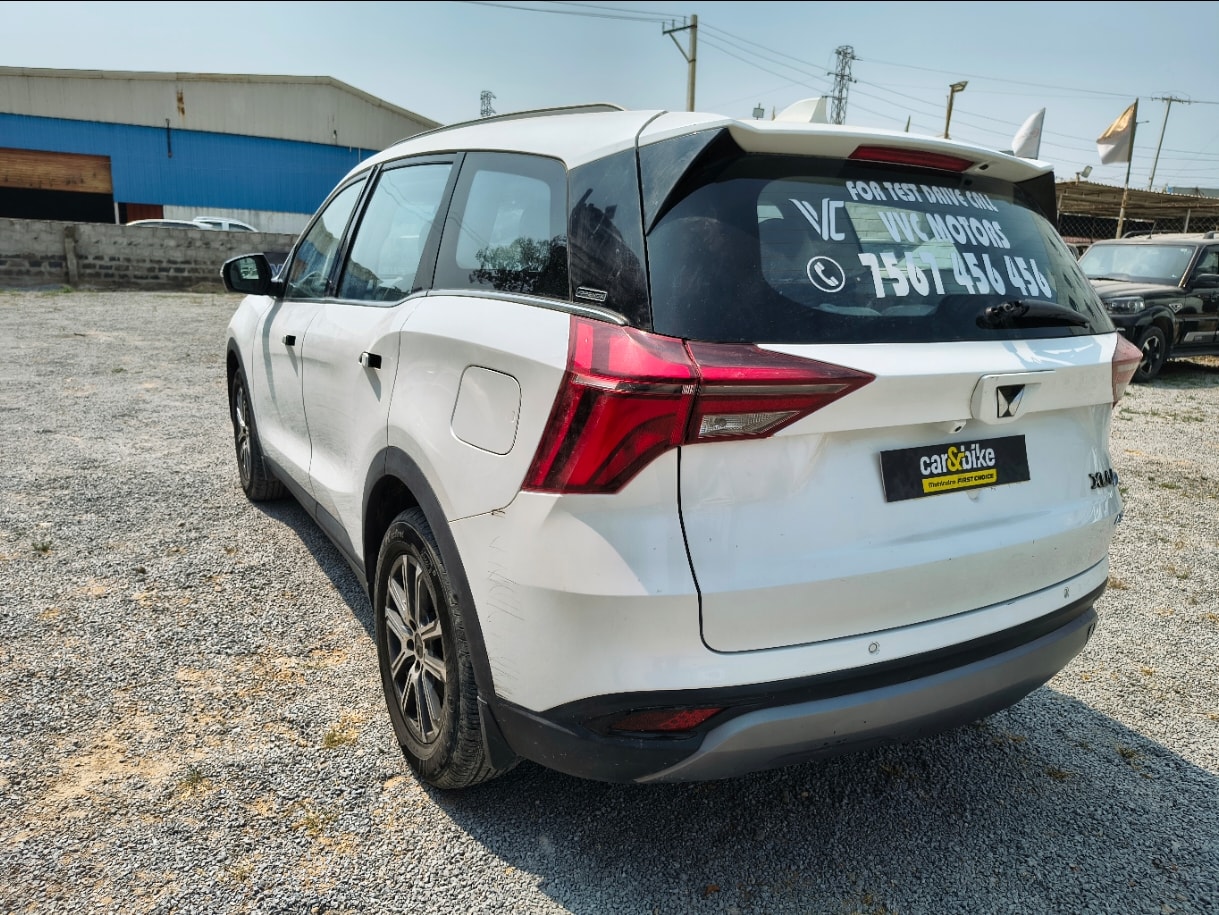 XUV700 image 5 XUV700 image 5