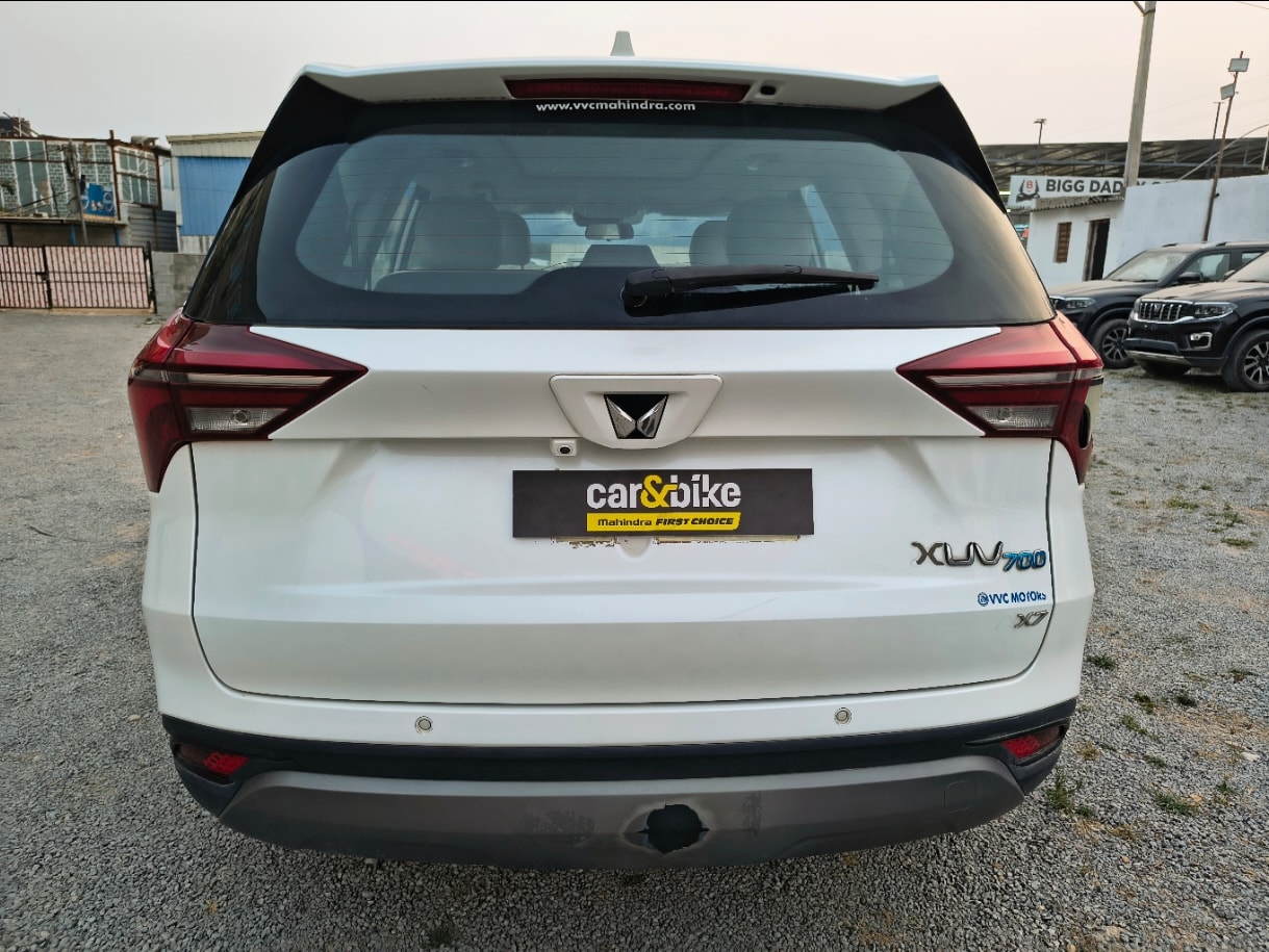 XUV700 image 4 XUV700 image 4