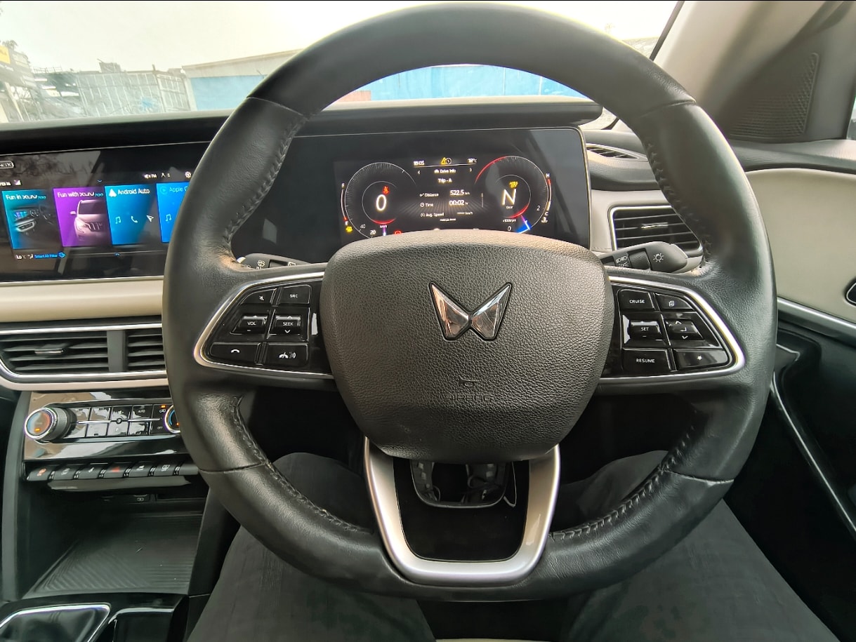 XUV700 image 13 XUV700 image 13