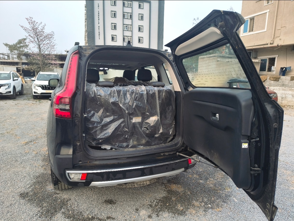 Scorpio-N image 10 Scorpio-N image 10