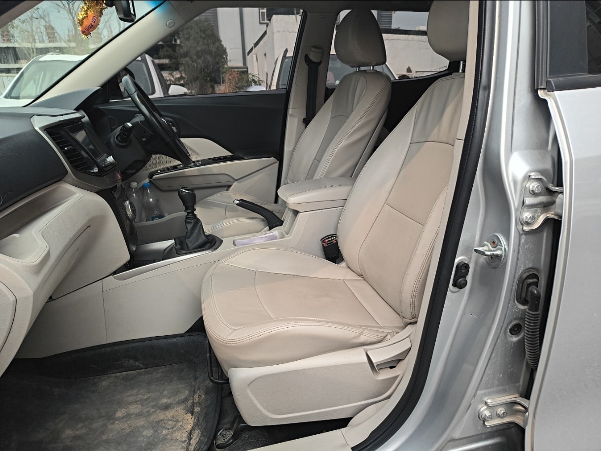 XUV300 image 13 XUV300 image 13