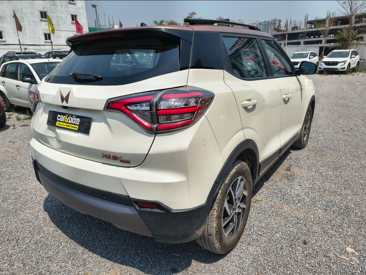 XUV400 image 5 XUV400 image 5