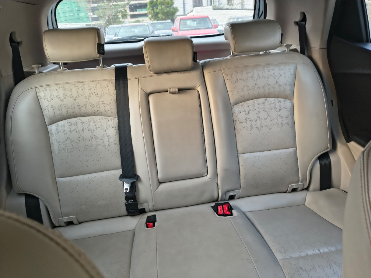 Used 2024 Mahindra XUV400 Used 2024 Mahindra XUV400