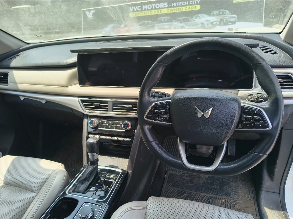 Used 2017 Toyota Innova Crysta Used 2017 Toyota Innova Crysta