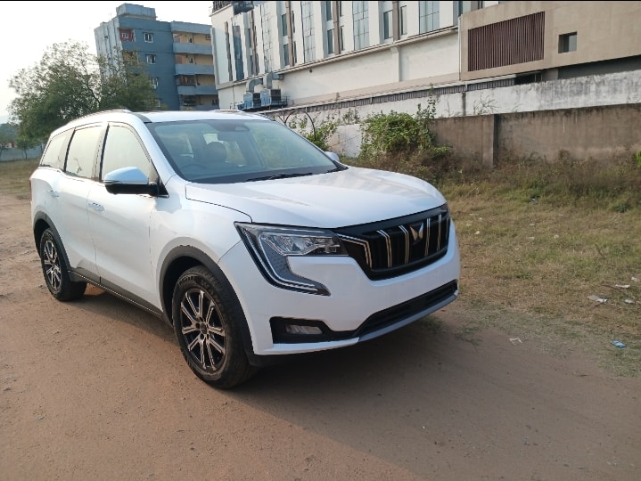 XUV700 image 6 XUV700 image 6