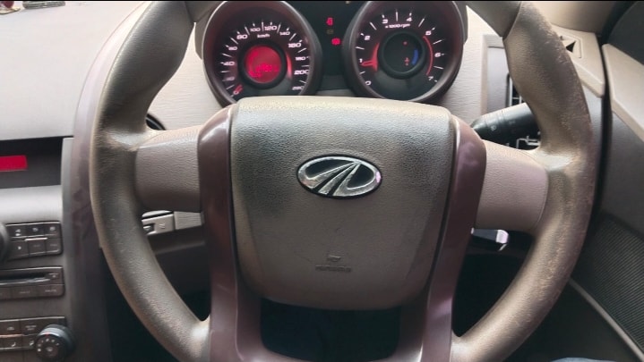 XUV500 image 12 XUV500 image 12