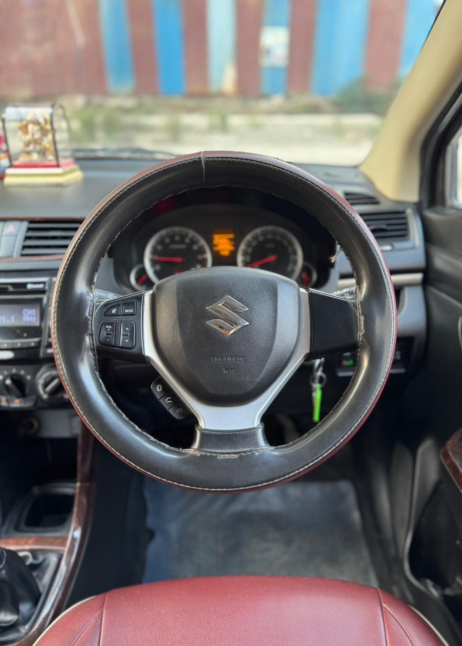 Ertiga image 12 Ertiga image 12