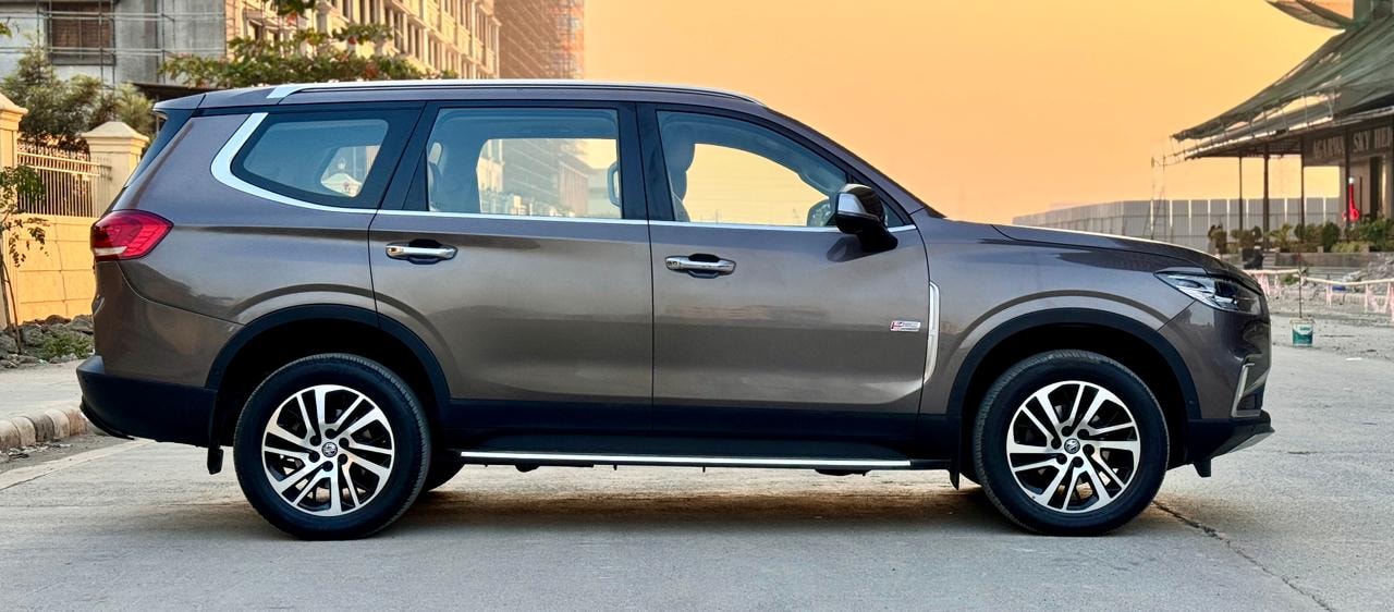 Gloster image 6 Gloster image 6