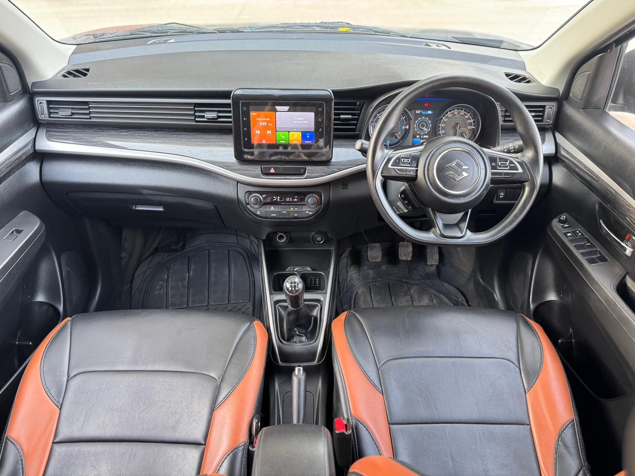 XL6 image 12 XL6 image 12