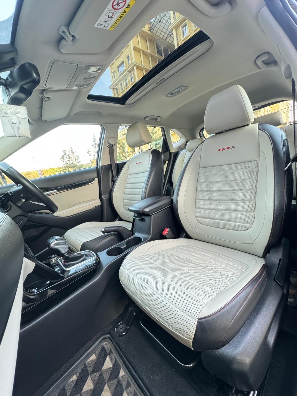 Seltos image 16 Seltos image 16