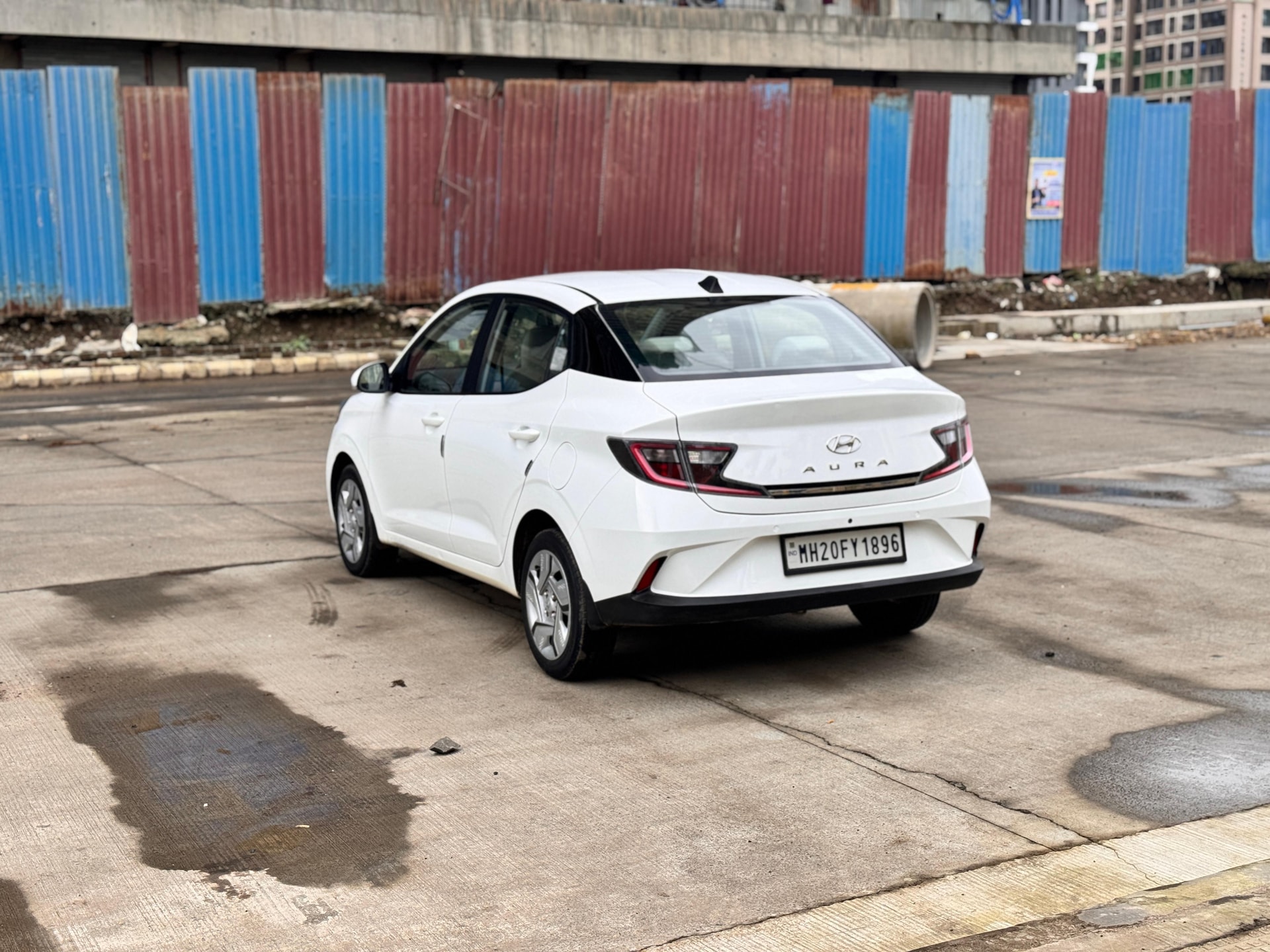 Aura image 3 Aura image 3