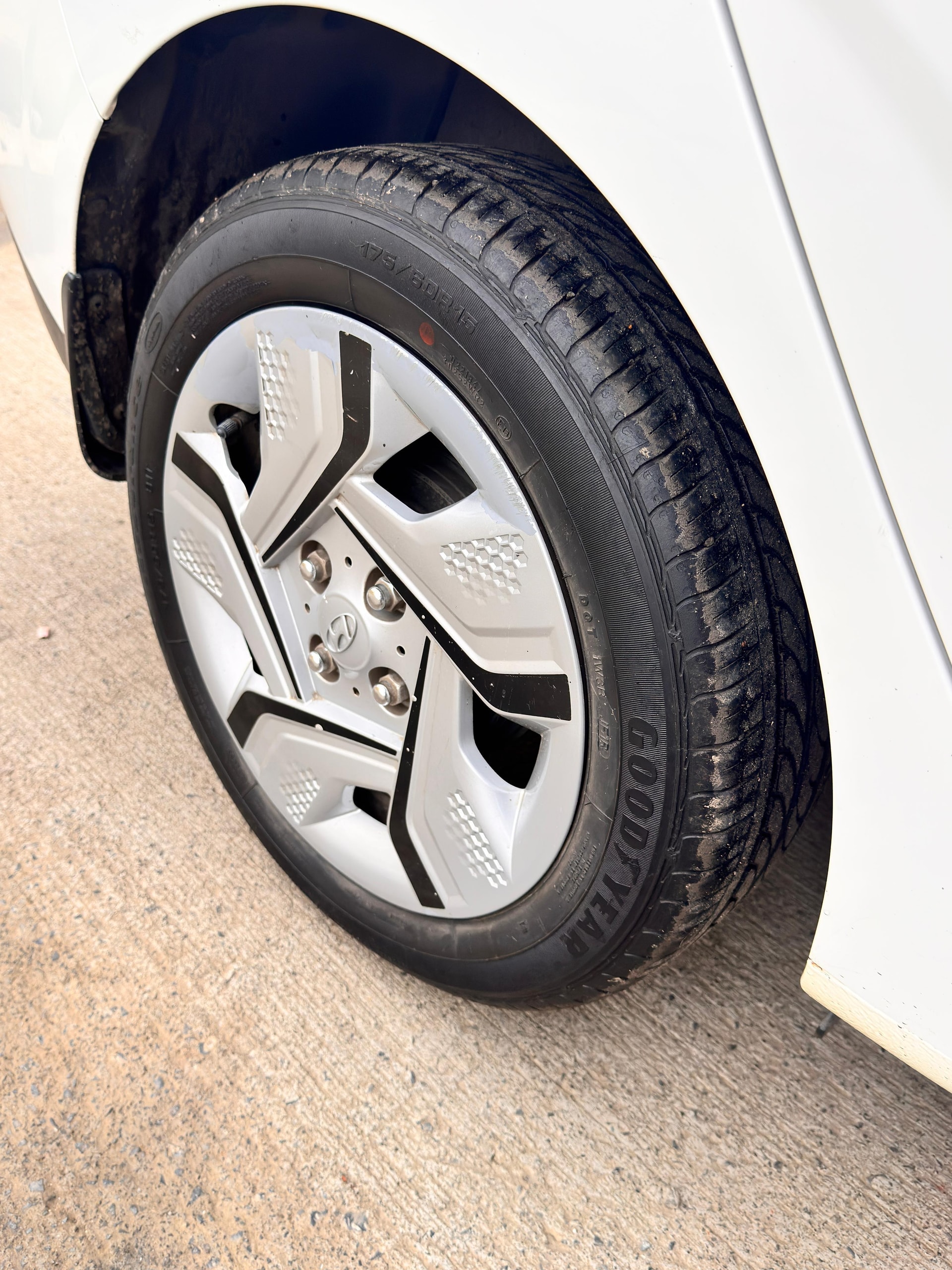 Aura image 9 Aura image 9