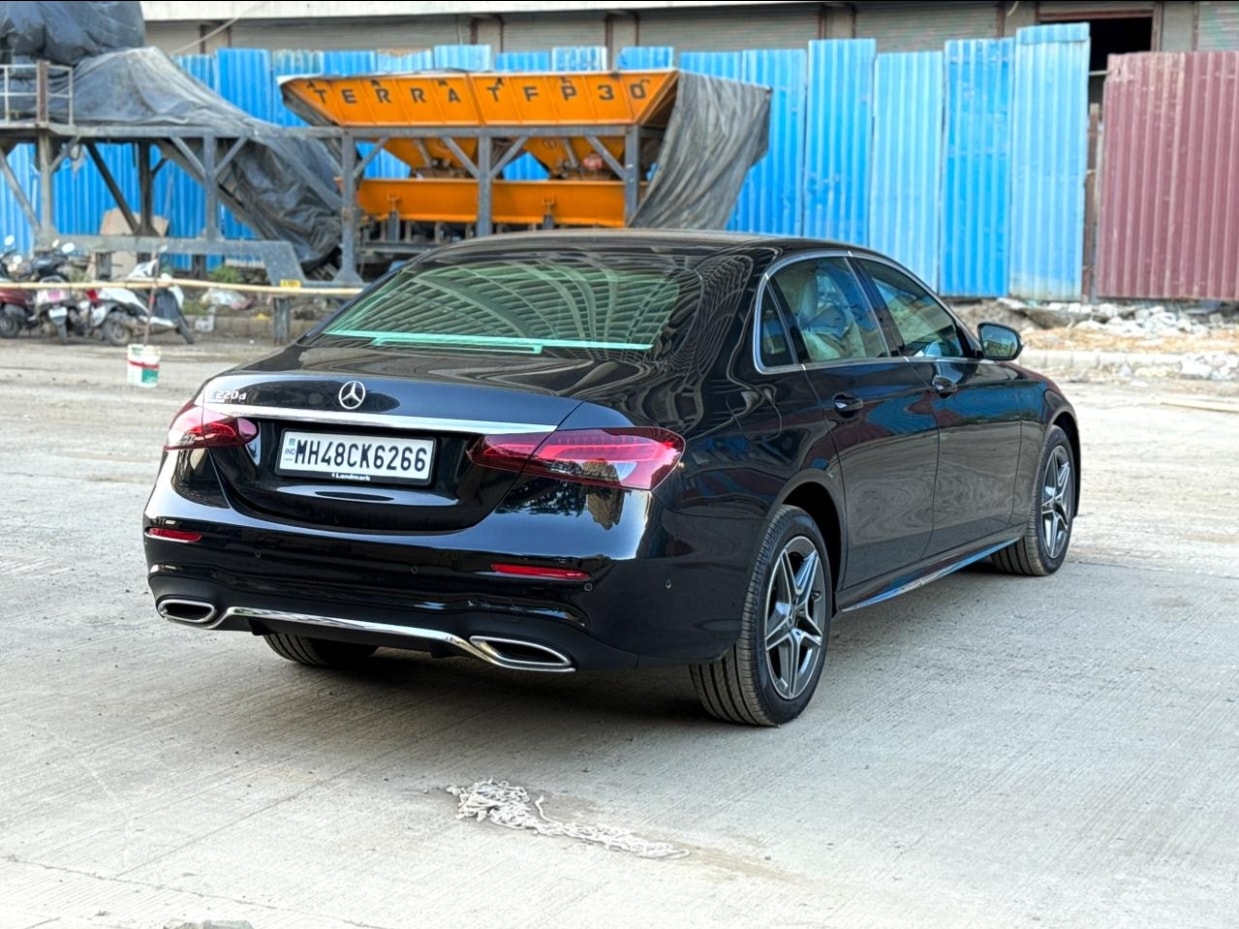 E-Class image 5 E-Class image 5